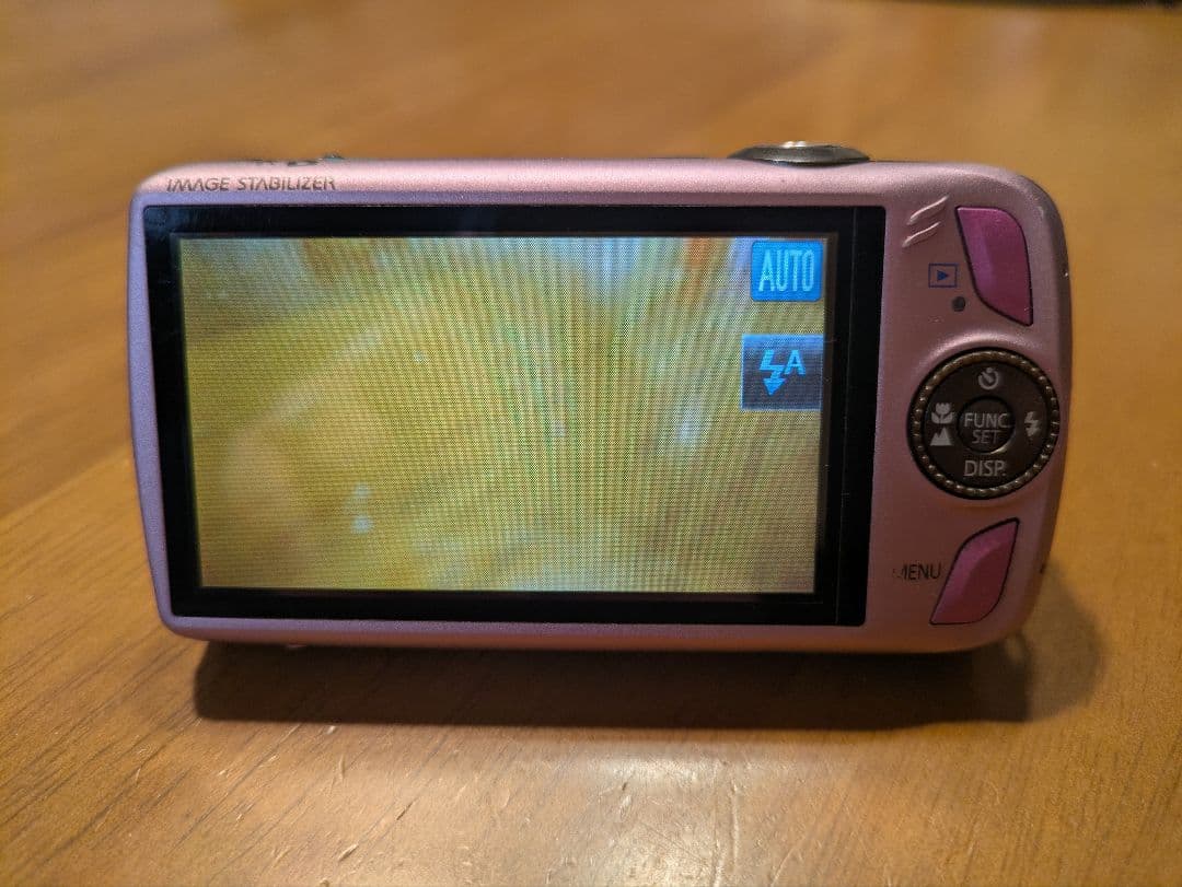 IXY digital 930 is 中古
