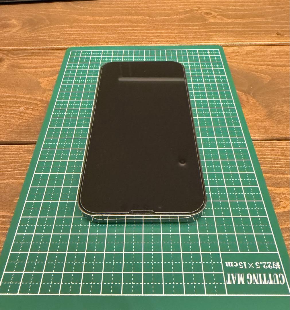 極美品US版 iPhone13 Pro 256GB グラファイトSIMフリー