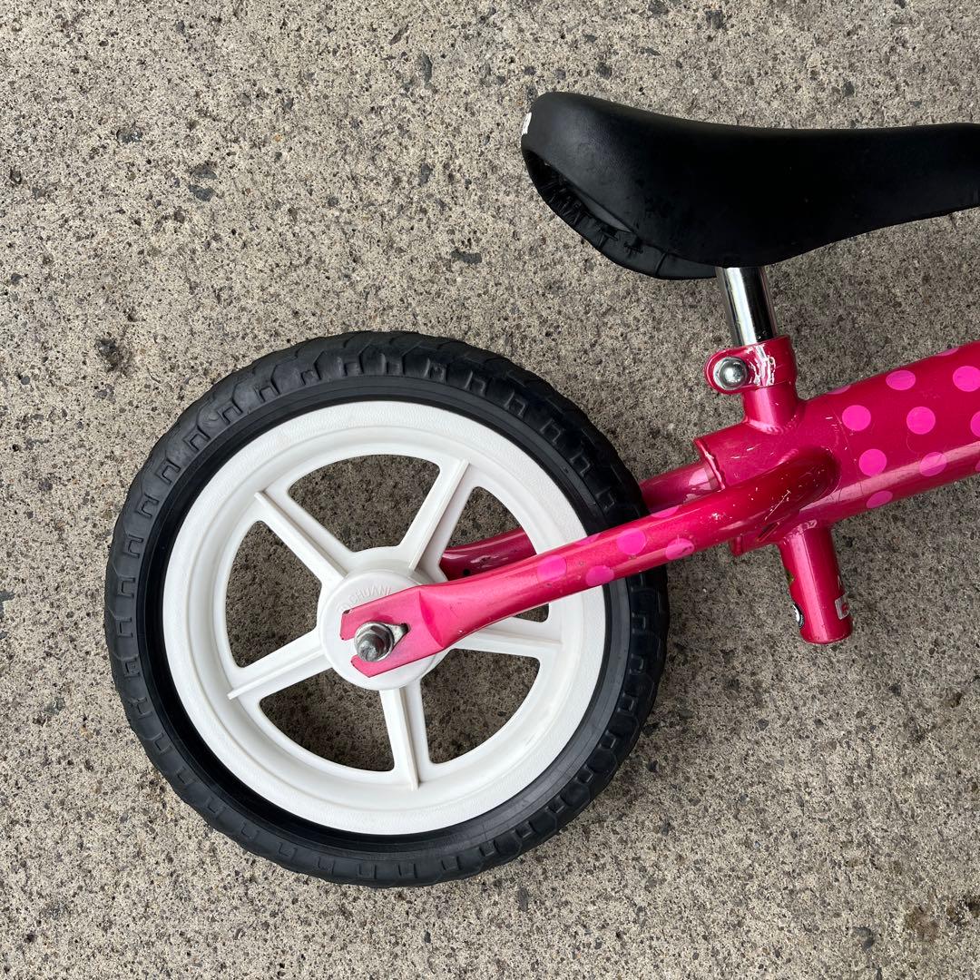 KICKER バランスバイク ピンク 12インチ ストライダー - メルカリ
