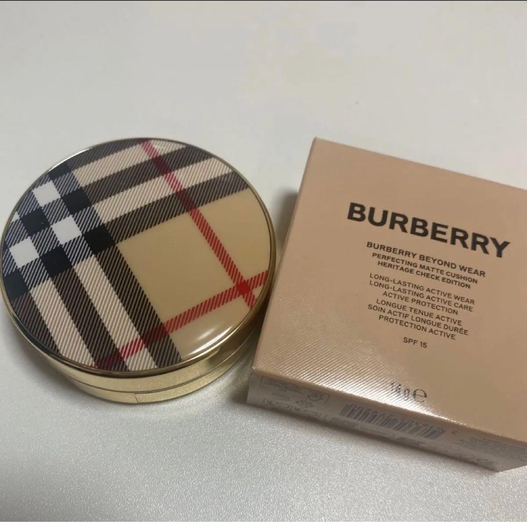 BURBERRY BEYOND WEAR 限定版 クッションファンデーション バーバリーチェック