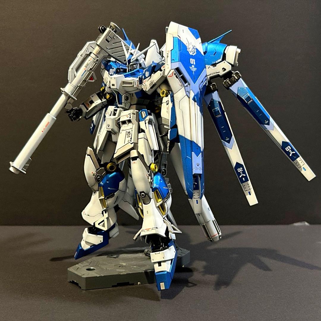 RG Hi-νガンダム 全塗装完成品 - メルカリ
