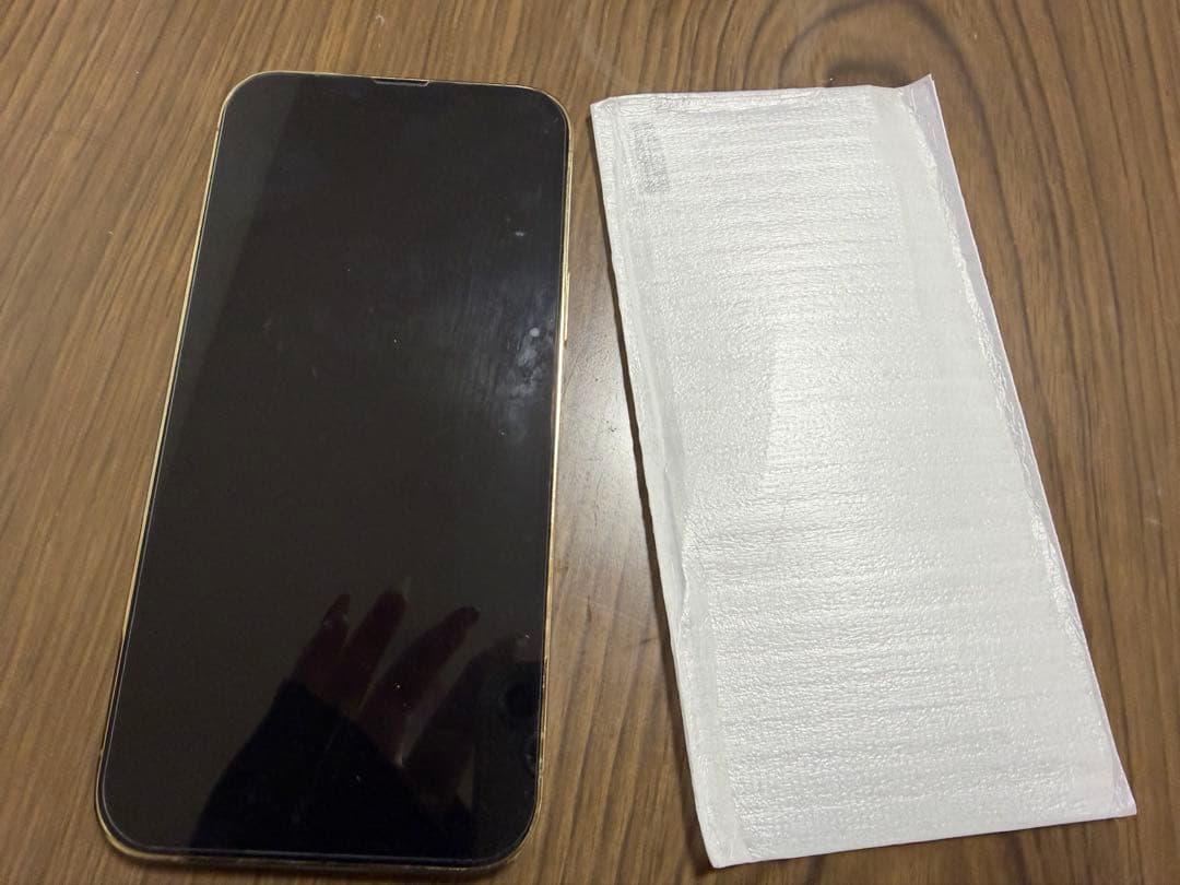 Apple iPhone 13 ProMax ゴールド