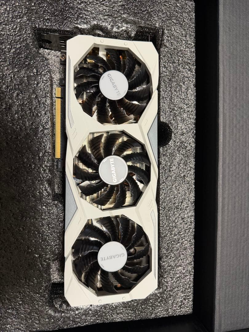 グラフィックボード・グラボ・ビデオカード NVIDIA GEFORCE RTX 2070 SUPER