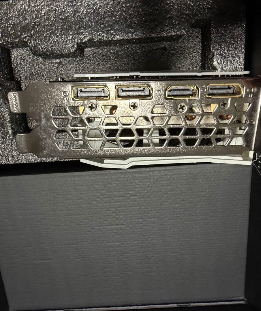 グラフィックボード・グラボ・ビデオカード NVIDIA GEFORCE RTX 2070 SUPER