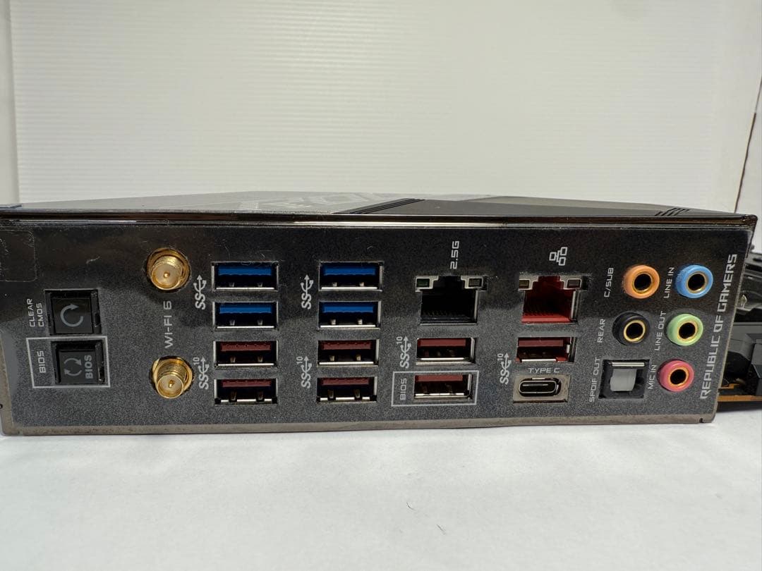 ASUS ROG Crosshair VIII Dark Hero自作PCパーツ