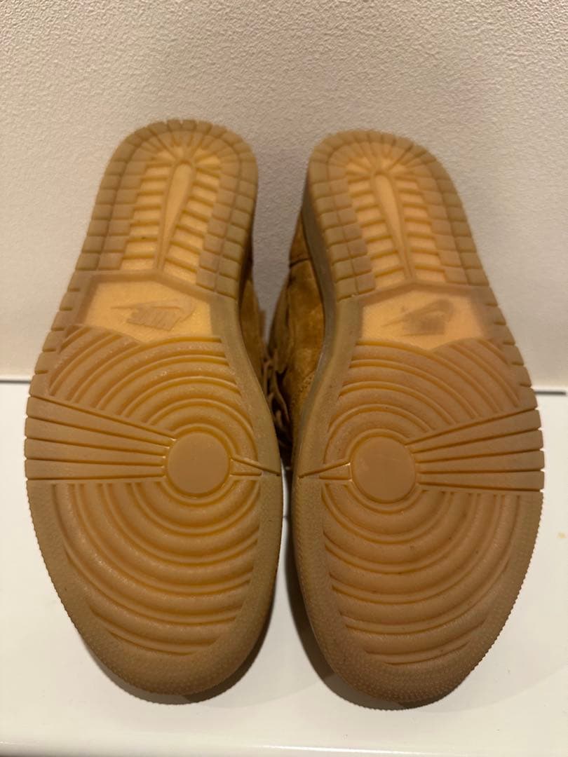 靴 Nike Air Jordan 1 Retro High \"Wheat\"