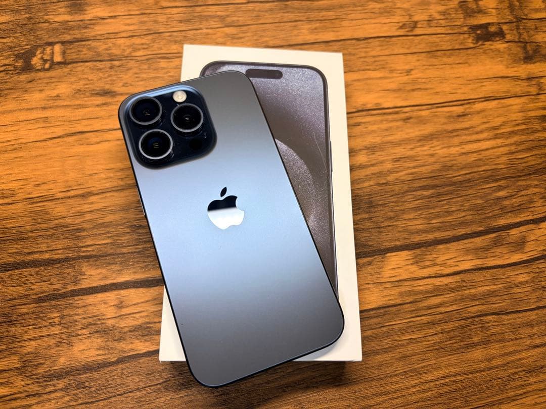 Hanikami様へ　　iPhone15pro 128GB ジャンク品