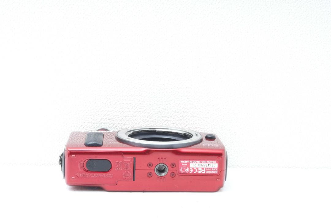 Canon EOS Mミラーレス一眼ダブルレンズキット　レッド【美品】