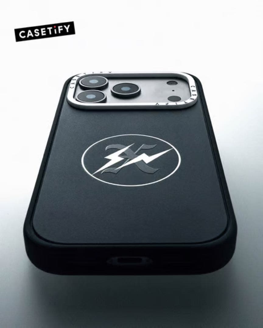 XXX fragment CASETiFY iPhone17pro case - メルカリ