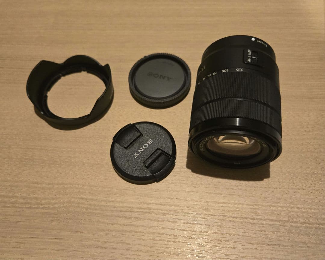 レンズ(ズーム) E 18-135mm F3.5-5.6 OSS SEL18135