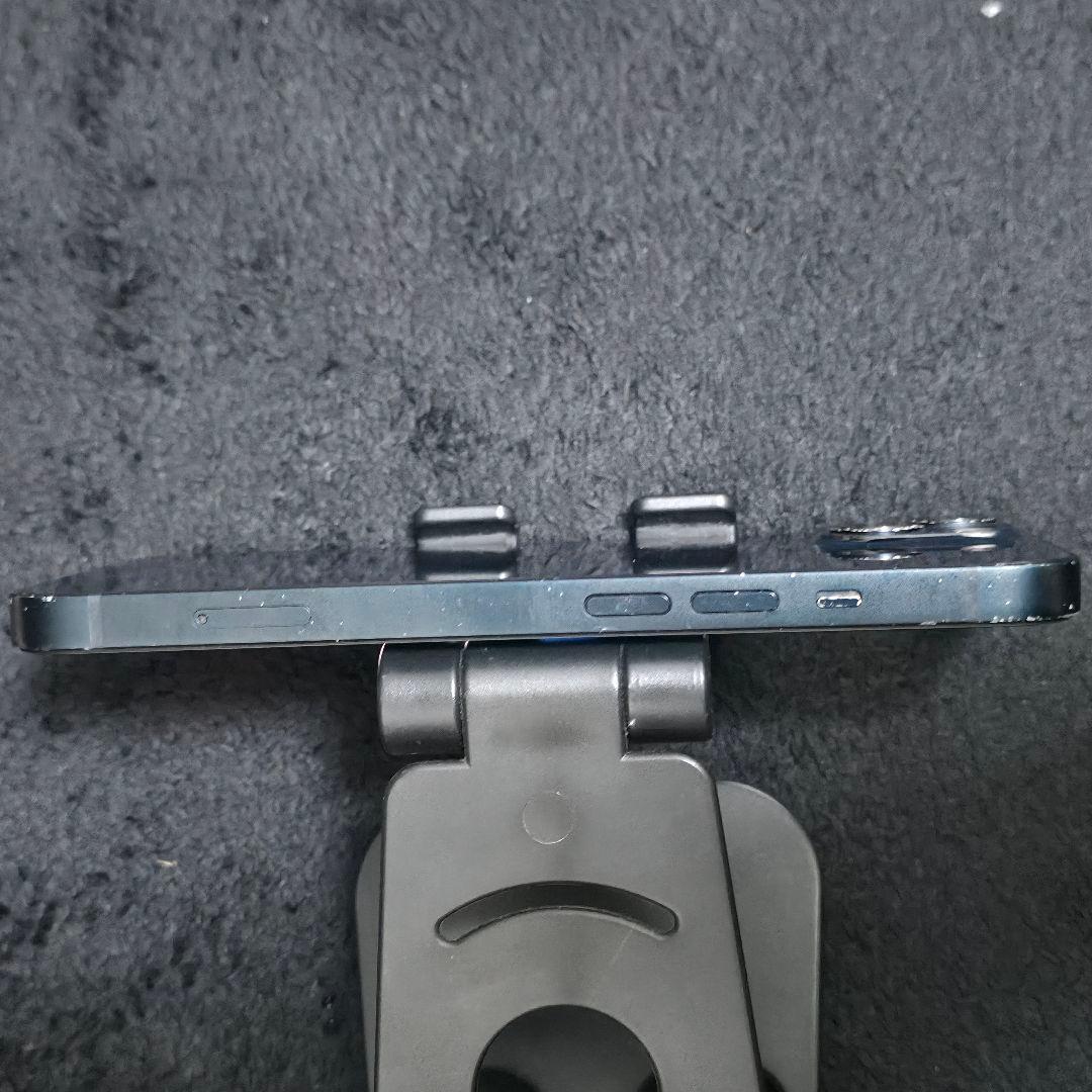 Apple iPhone 13 ブラック 本体 128GB