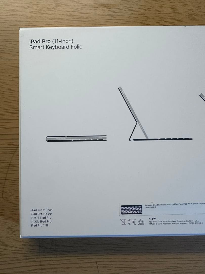 【極美品】iPad ProSmart Keyboard Folio 11