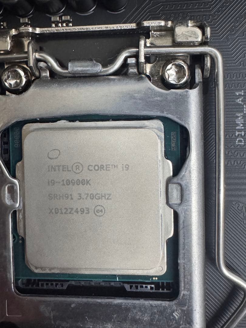 ROG STRIX Z490 マザーボード&CPUセット