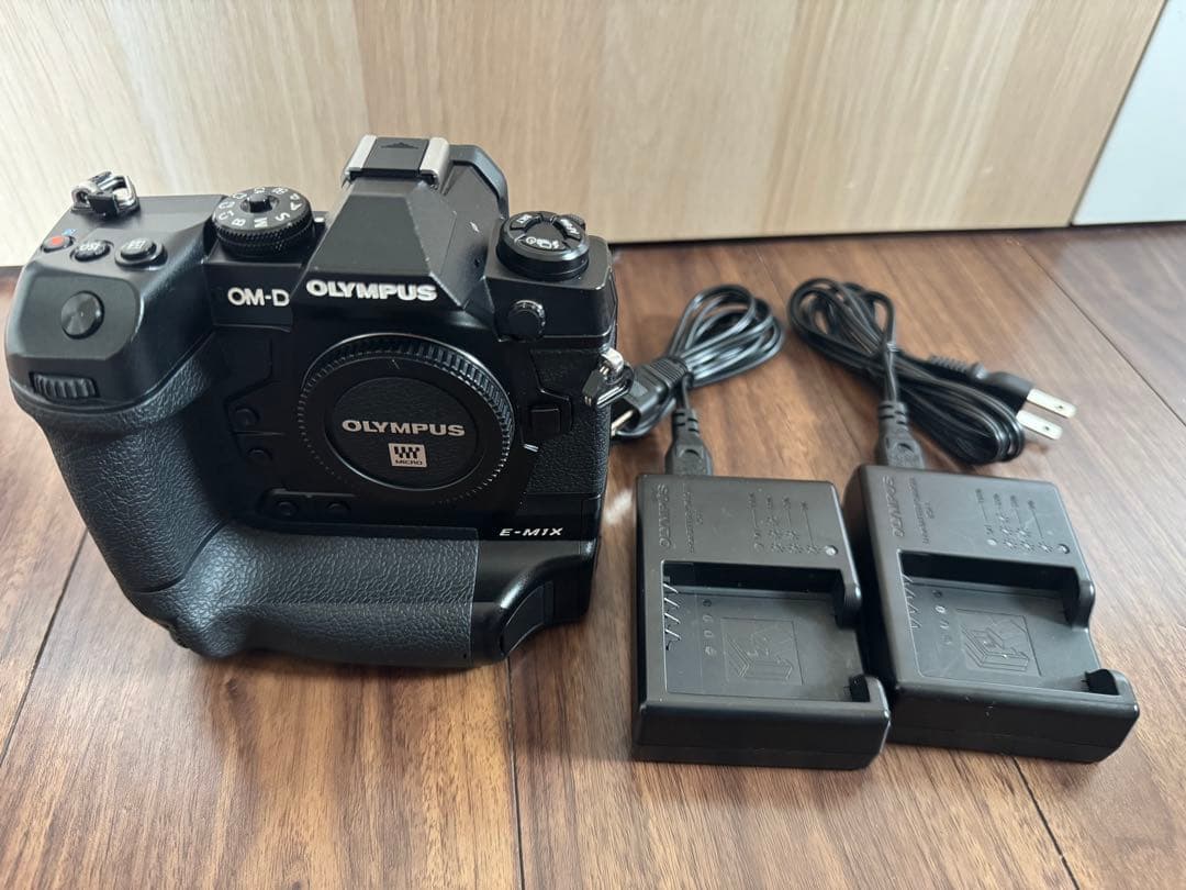 美品 オリンパス E-M1X RRSプレートつき