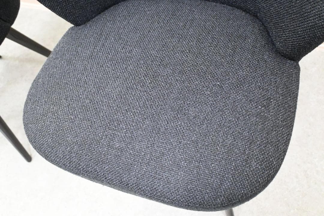 Minotti ミノッティ チェア LESLIE レスリー 1脚のみ 38万 ② - メルカリ