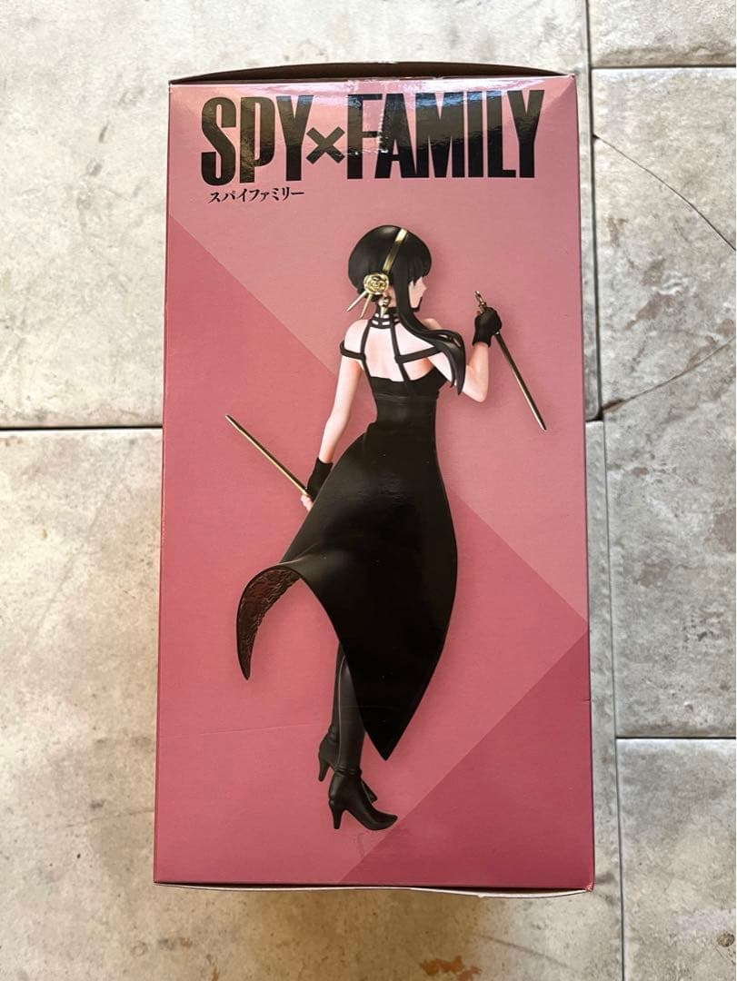 SPY×FAMILY ヨル・ブライアン / いばら姫 - メルカリ