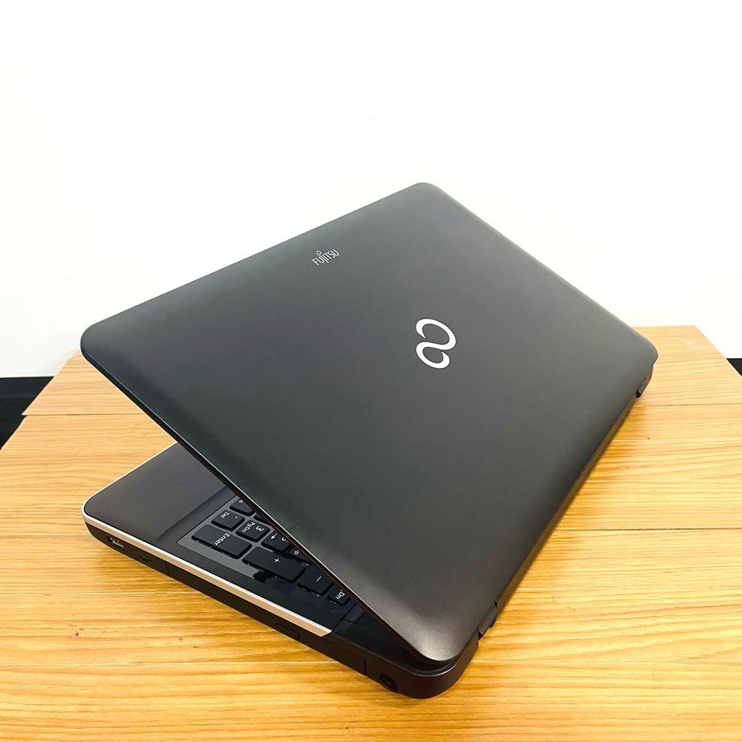 爆安SSD富士通ノートパソコン　Windows11オフィスカメラDVD