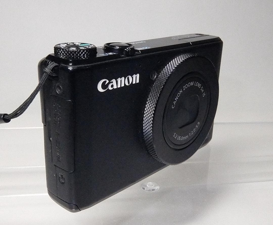 Canon powershot S110 　美品　ストロボ不具合あり 週末セール