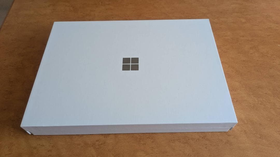 Surface Pro Copilot + PC EP2-27651 プラチナ