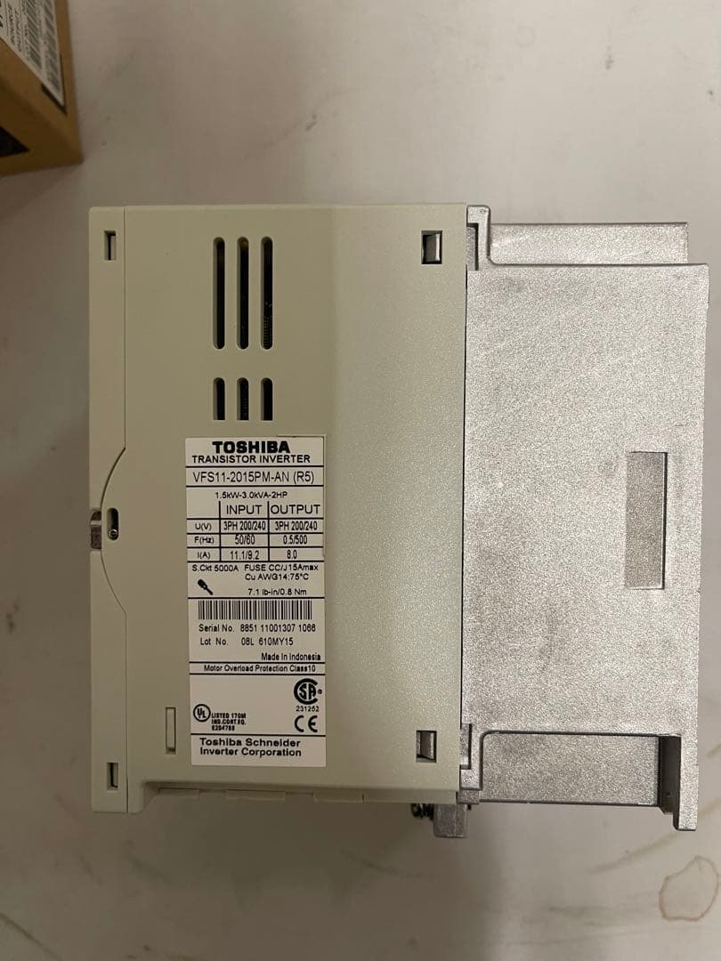 Toshiba 東芝 インバータ VFS11-2015PM-AN (R5)