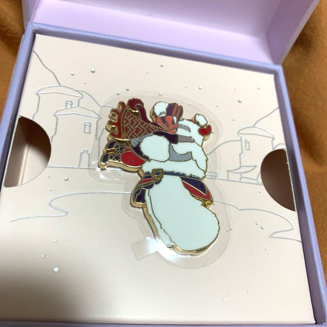 Sky 星を紡ぐ子どもたち 未連携 くまハグ ピンバッジ - メルカリ