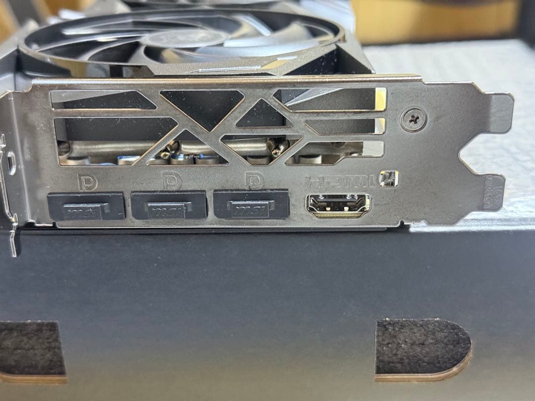 るか　MSI GEFORCE RTX 4060 Ti GAMING X