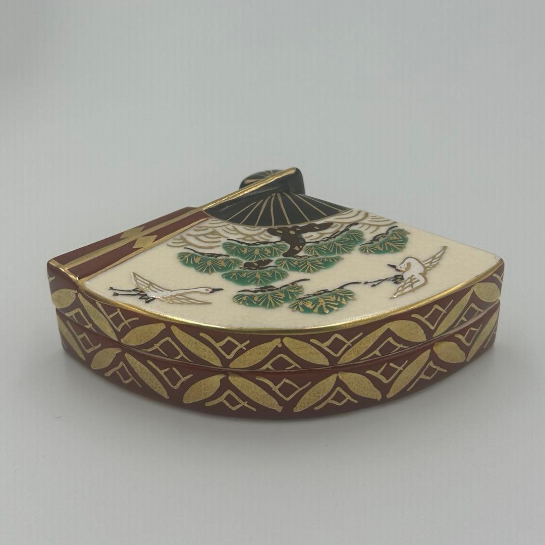 セール中 橋本城岳 色絵末広 扇面 香合 茶道具 鶴 松 - メルカリ