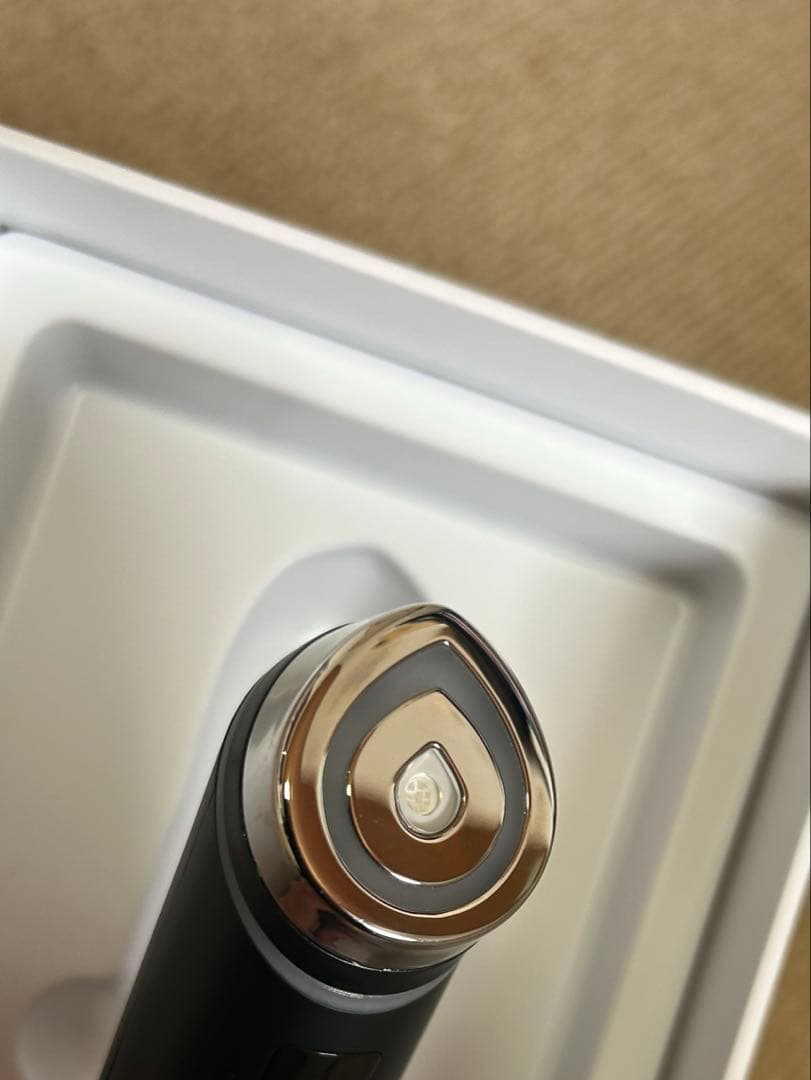 EBOOSTER PRO 美顔器