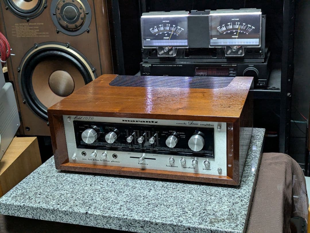 Marantz　Model1070 プリメインアンプ　修理、チューンナップ済み！
