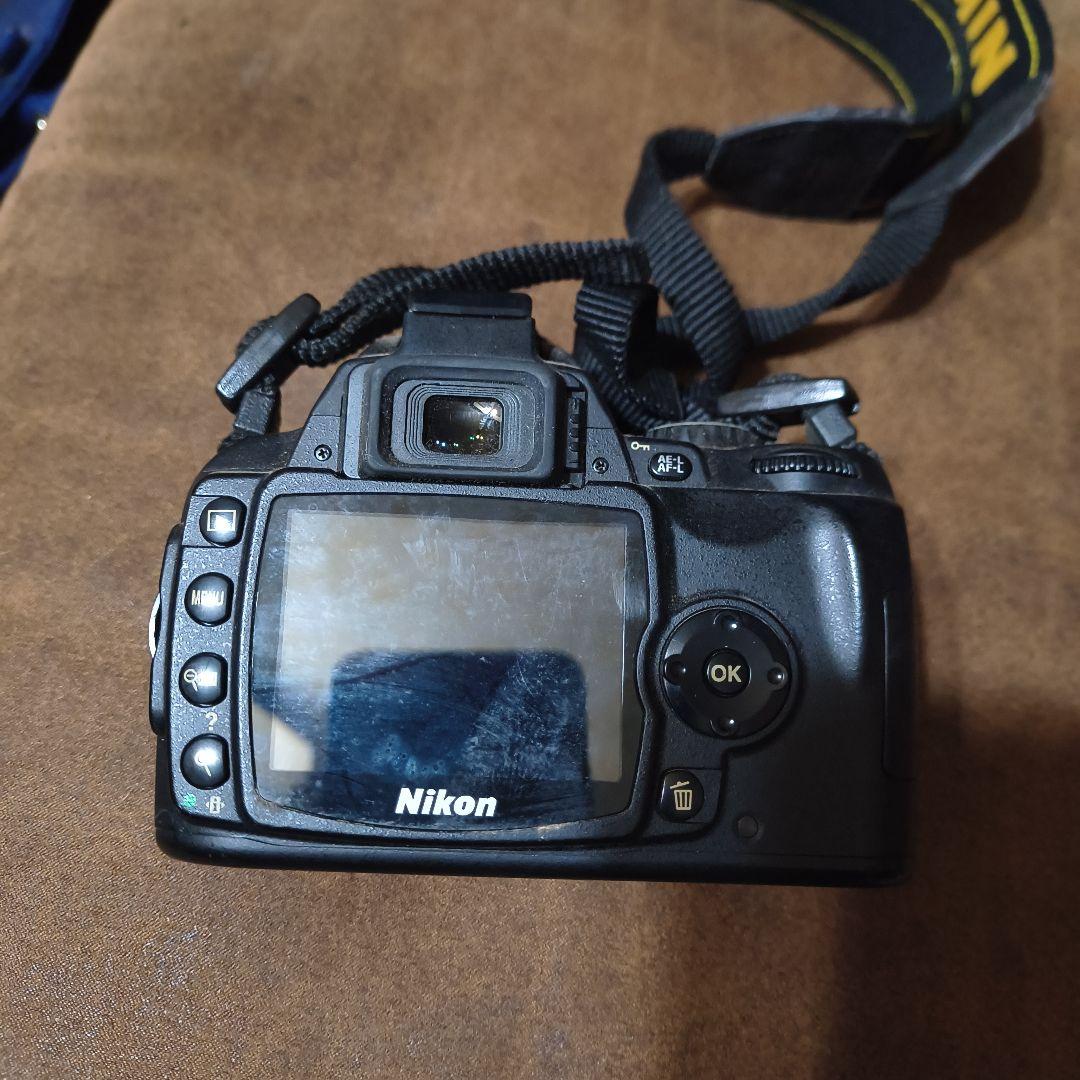 Nikon D60 デジタル一眼レフカメラ