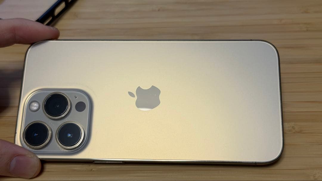 iPhone 13 Pro ゴールド 512GB ケース・ポップソケット付き