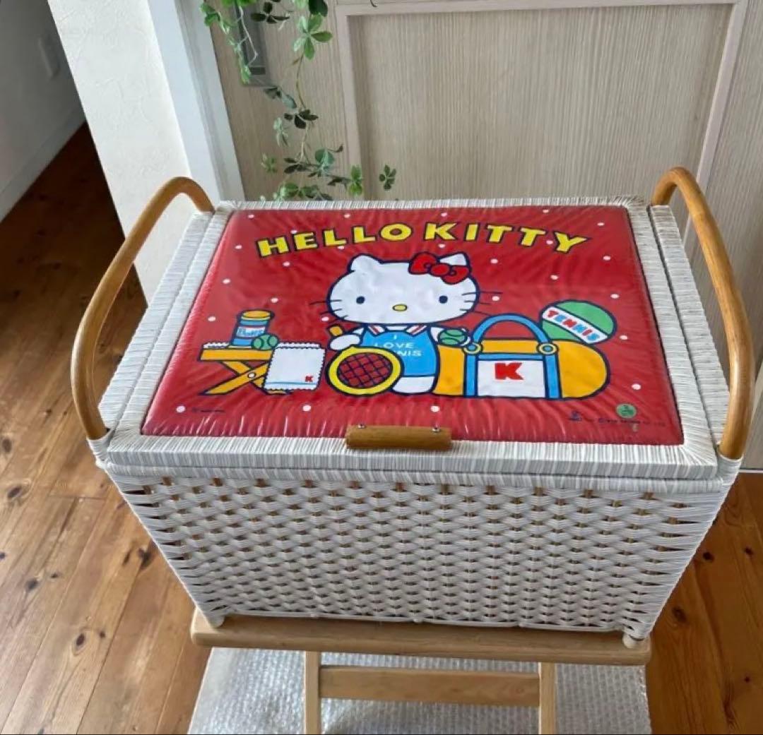 サンリオハローキティ収納ボックス 編みかご収納バスケットHELLO KITTY 楽天市場】ハローキティ（かご・バスケット｜収納用品）：生活雑貨
