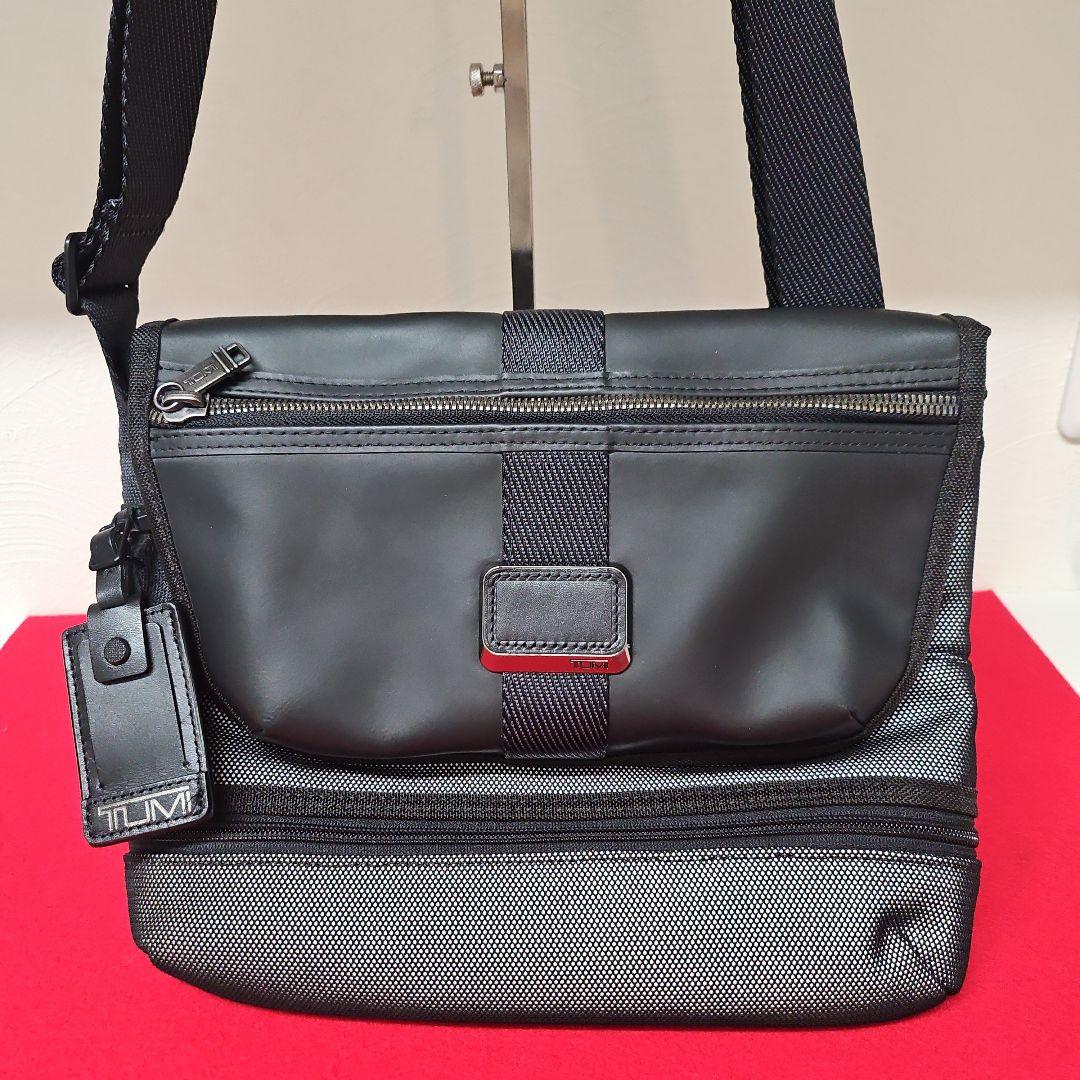 ぼぼ未使用美品★TUMI アルファブラボーバッグ ナイロン レザーメッシュ TUMI（トゥミ） 並行輸入 ボストンバッグ アルファブラボー 0232812D