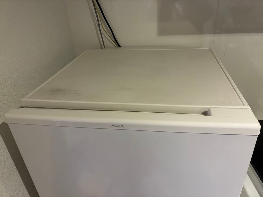 AQUA アクア ノンフロン冷凍冷蔵庫 AQR-20J 2020年製 201L