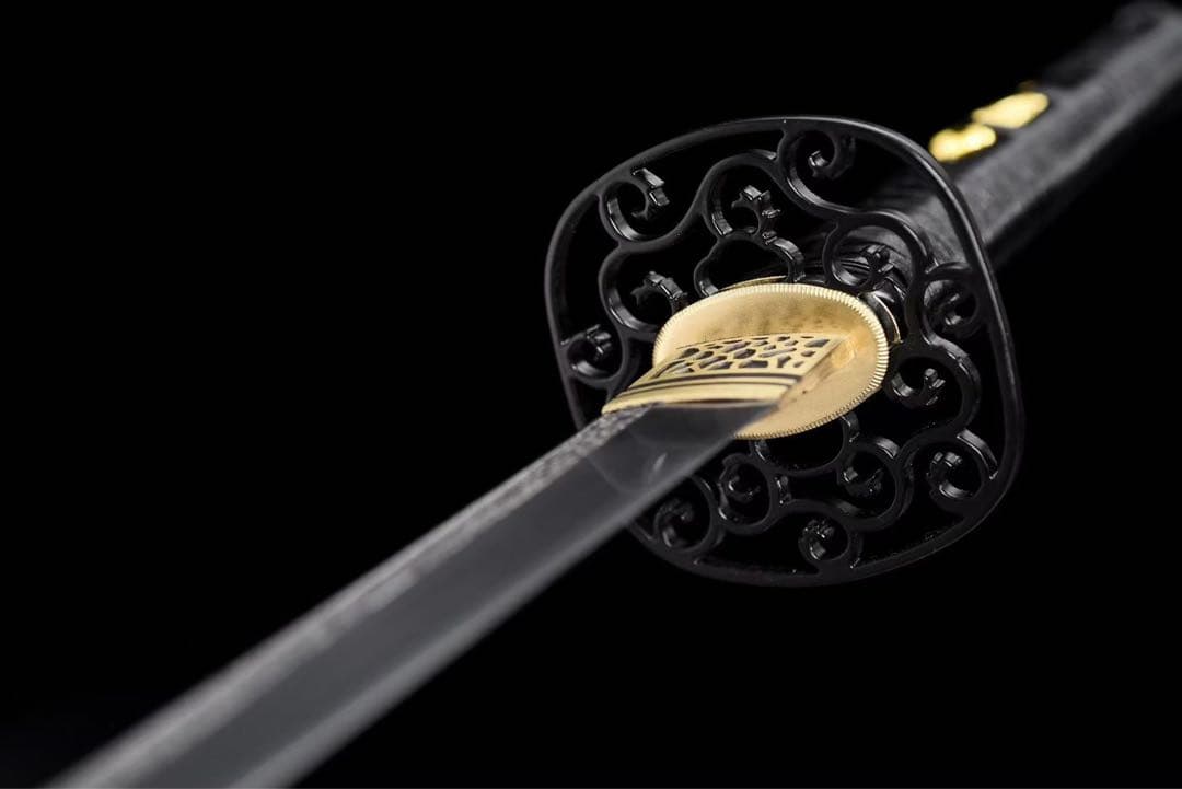 紅凰 本牛革柄巻 日本刀 武具 鑑賞刀 居合刀 模造刀 舞踊刀 - メルカリ