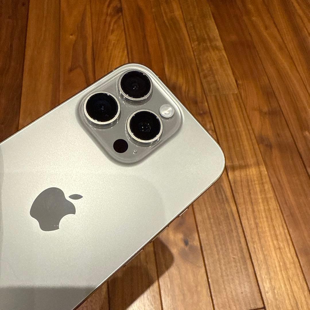 スマートフォン本体 Apple iPhone 16 Pro