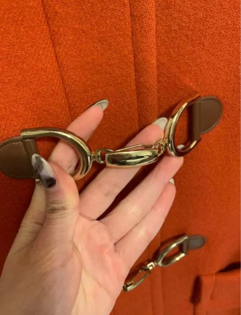 JUSGLITTY フォックスファー ビットゴールドダッフルコート 赤 レッド