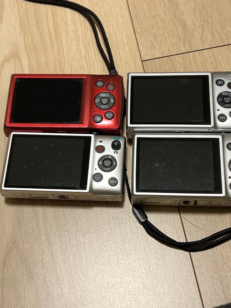 Canon キャノン　IXY 4点セット　デジタルカメラ