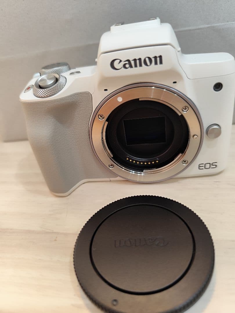 CANON EOS Kiss M2 ダブルレンズキット ミラーレス一眼 ホワイト