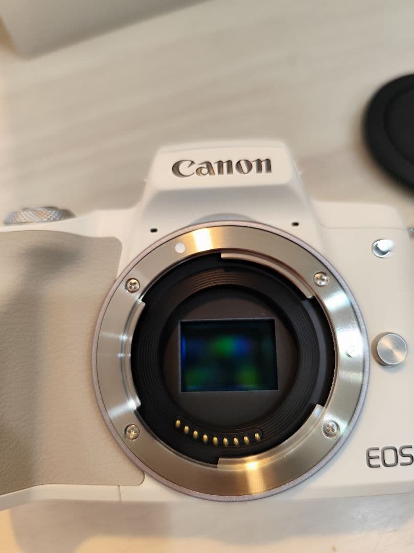 CANON EOS Kiss M2 ダブルレンズキット ミラーレス一眼 ホワイト