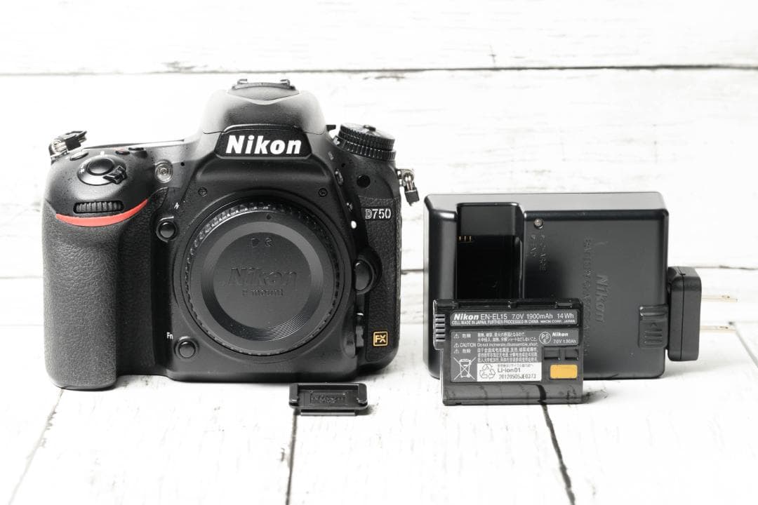 デジタルカメラ Nikon D750