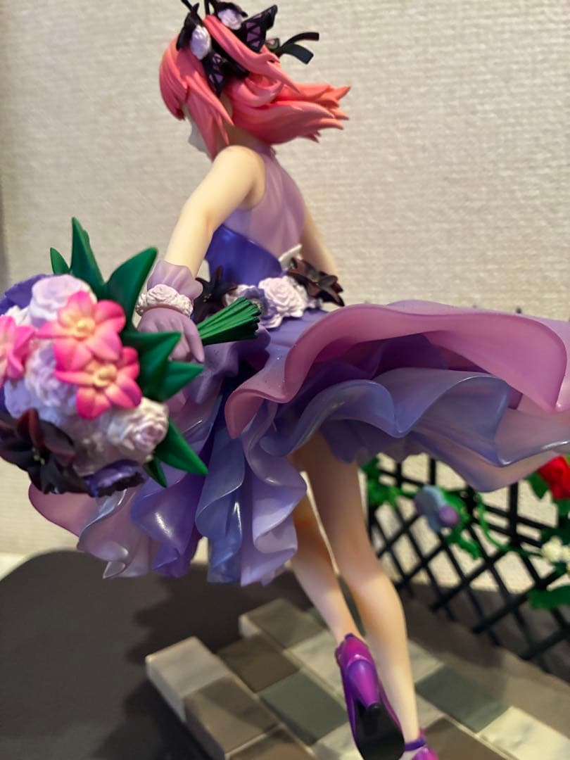 渋谷スクランブル 五等分の花嫁 中野ニ乃フィギュア - メルカリ