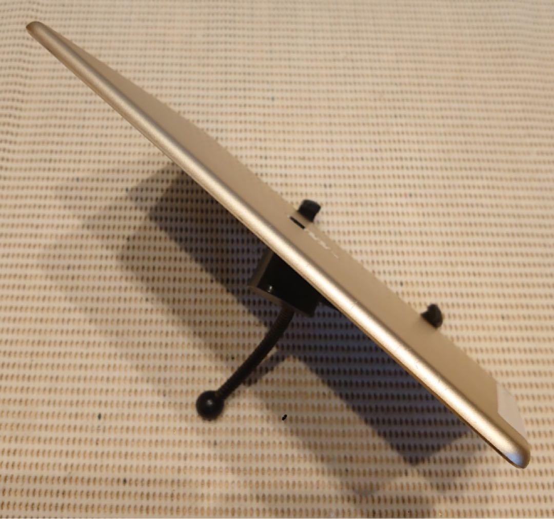 完動品iPad Air2(A1567)本体64GBドコモ送料込P56DD