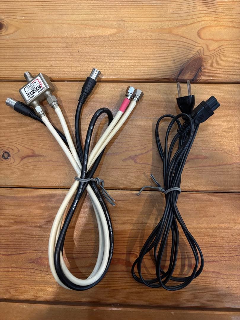 Panasonic TH-19C305 19V型　液晶テレビ