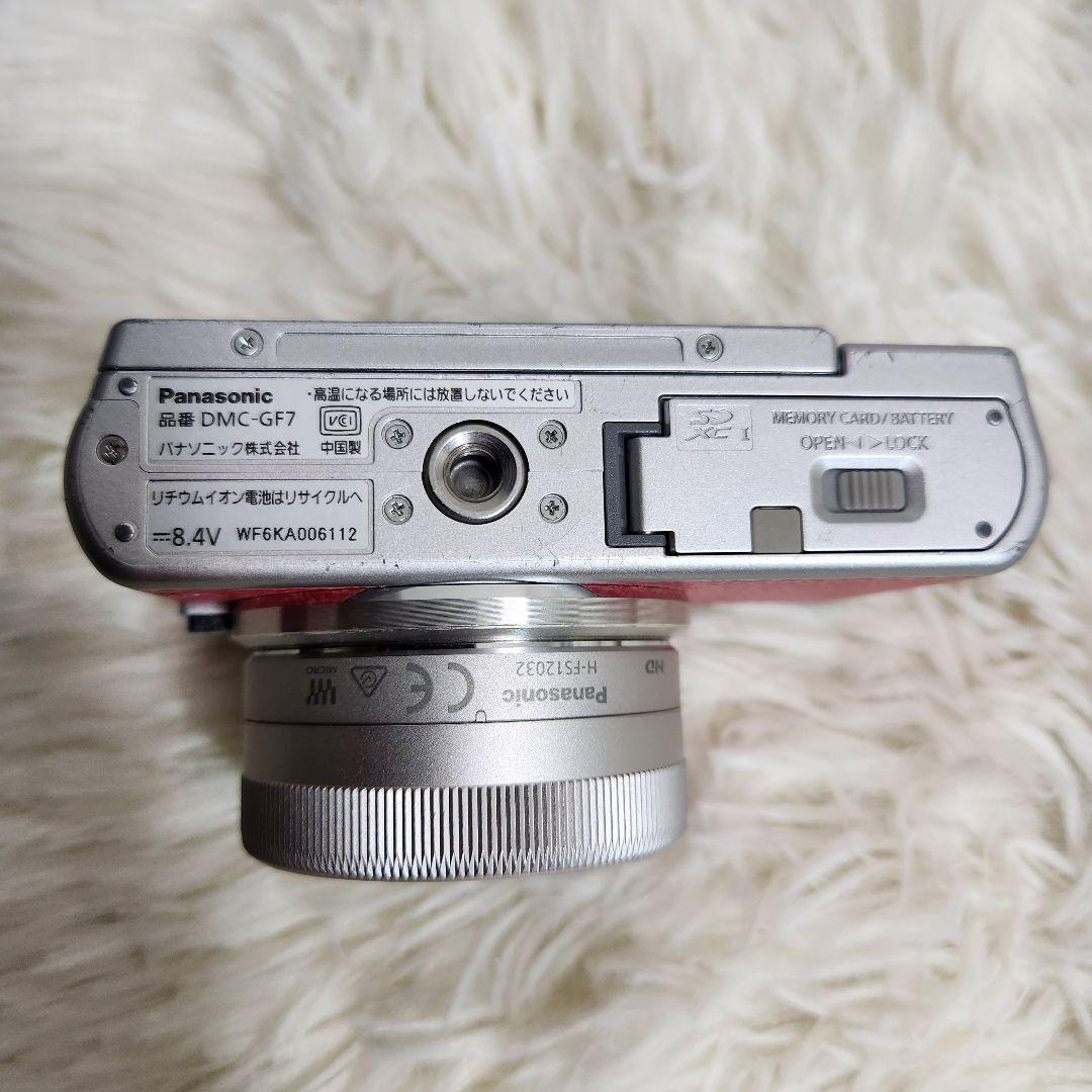 ピンク♪コンパクトで高機能 Panasonic LUMIX GF-7