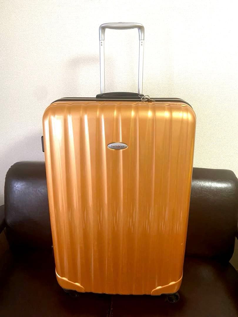 samsoniteサムソナイト　スーツケース　ゴールド　大容量　軽量　4輪ロック Samsonite サムソナイト スーツケース キャリーバッグ TSAロック