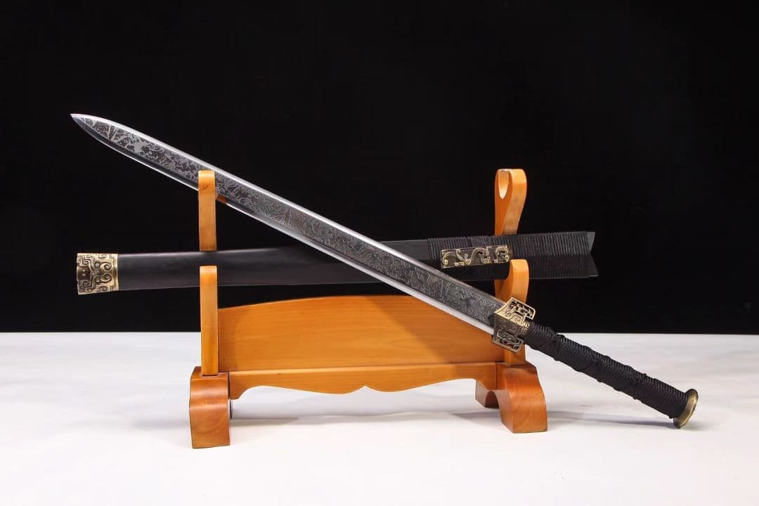 鳥や獣の赤壁漢剣 古兵器 武具 刀装具 日本刀 模造刀