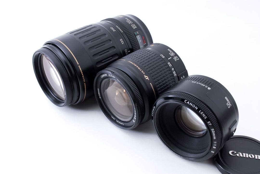 ☆ Canon EOS 9000D 標準&望遠&単焦点トリプルレンズセット☆