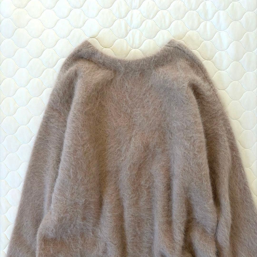 極美品】BEARDSLEY カシミヤ混FOX Vネックニット ベージュ - メルカリ