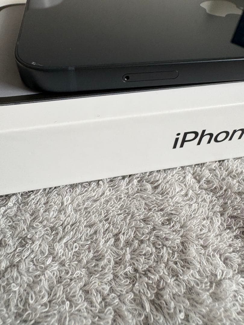 【美品】Apple iPhone14 128GB 最大容量92%